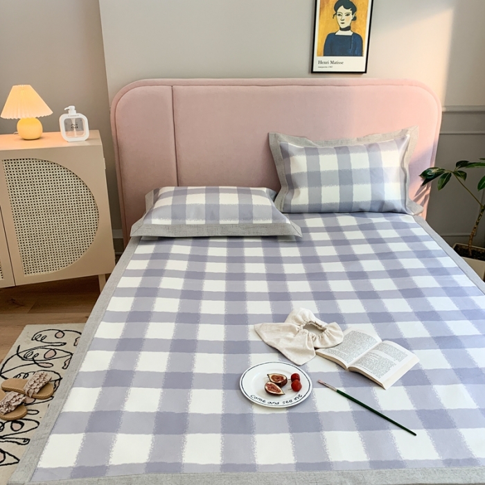 91家纺网 家纺一手货源 找家纺 时年家纺 2021新款卡通水洗冰露丝养生凉席 海蓝格