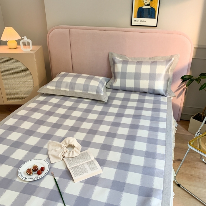 91家纺网 家纺一手货源 找家纺 时年家纺 2021新款卡通水洗冰露丝养生凉席 海蓝格