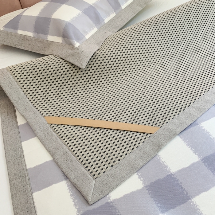 91家纺网 家纺一手货源 找家纺 时年家纺 2021新款卡通水洗冰露丝养生凉席 海蓝格