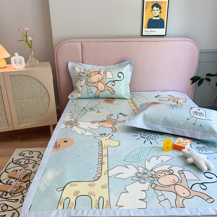 91家纺网 家纺一手货源 找家纺 时年家纺 2021新款卡通水洗冰露丝养生凉席 卡通乐园