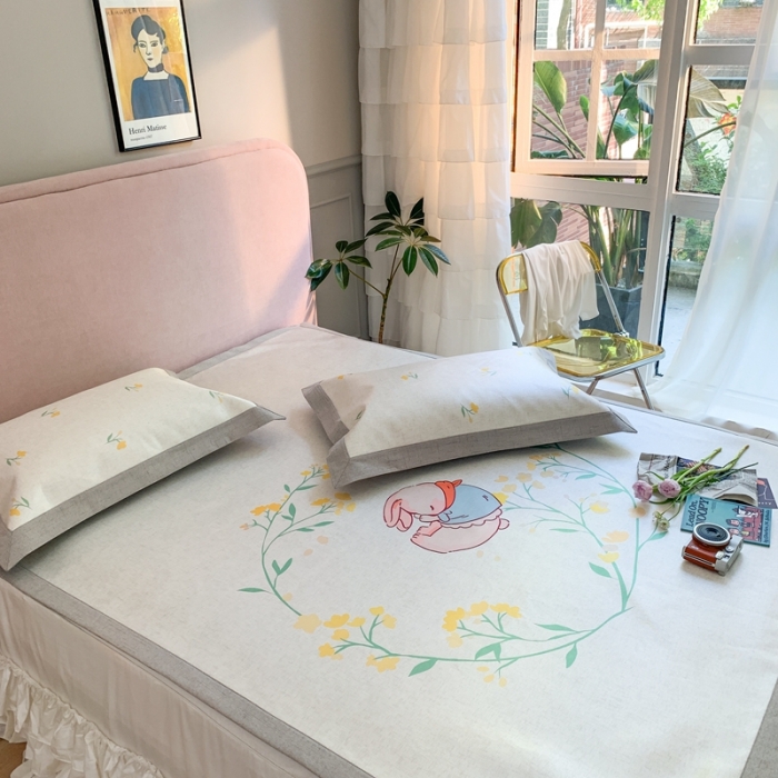 91家纺网 家纺一手货源 找家纺 时年家纺 2021新款卡通水洗冰露丝养生凉席 萌芽