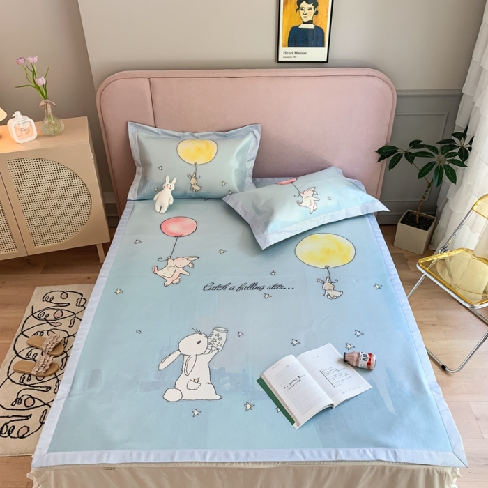 91家纺网 家纺一手货源 找家纺 时年家纺 2021新款卡通水洗冰露丝养生凉席 梦中兔