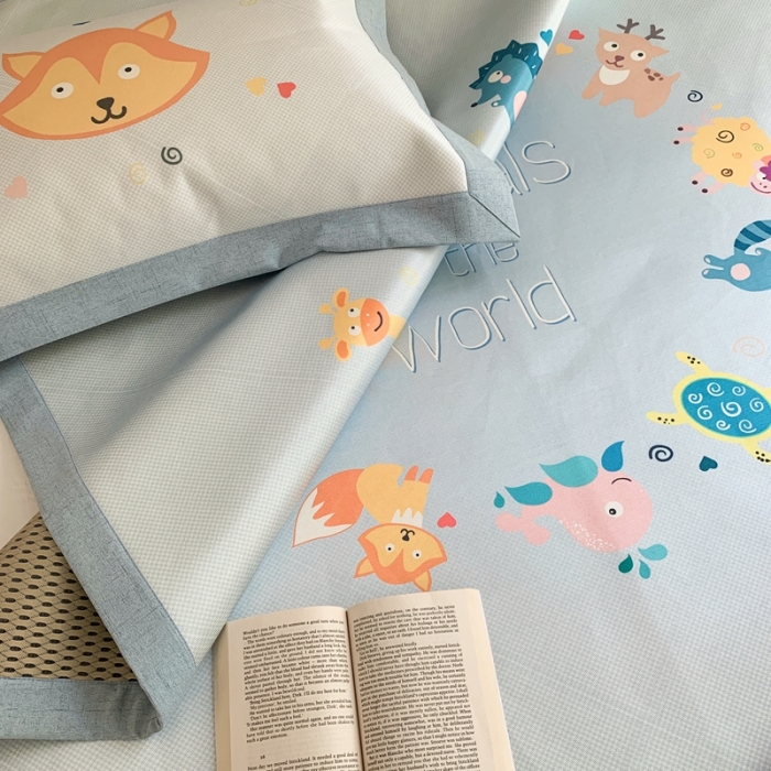 91家纺网 家纺一手货源 找家纺 时年家纺 2021新款卡通水洗冰露丝养生凉席 游嬉园