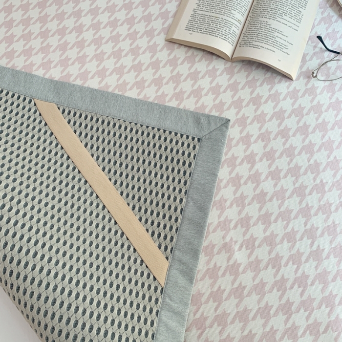 91家纺网 家纺一手货源 找家纺 （总）时年家纺 2021新款千鸟格和肌理纹水洗冰露丝养生凉席