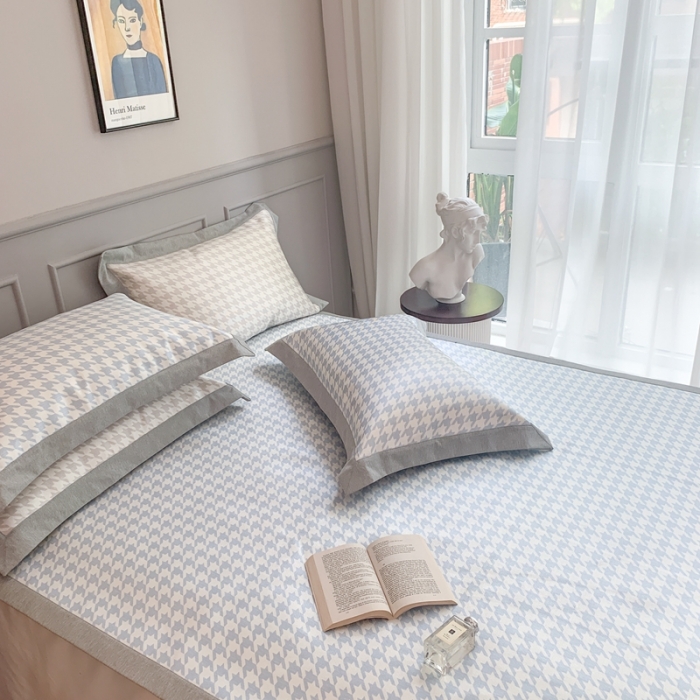 91家纺网 家纺一手货源 找家纺 时年家纺 2021新款千鸟格和肌理纹水洗冰露丝养生凉席 千鸟格-海蓝