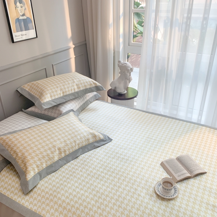 91家纺网 家纺一手货源 找家纺 时年家纺 2021新款千鸟格和肌理纹水洗冰露丝养生凉席 千鸟格-柠檬