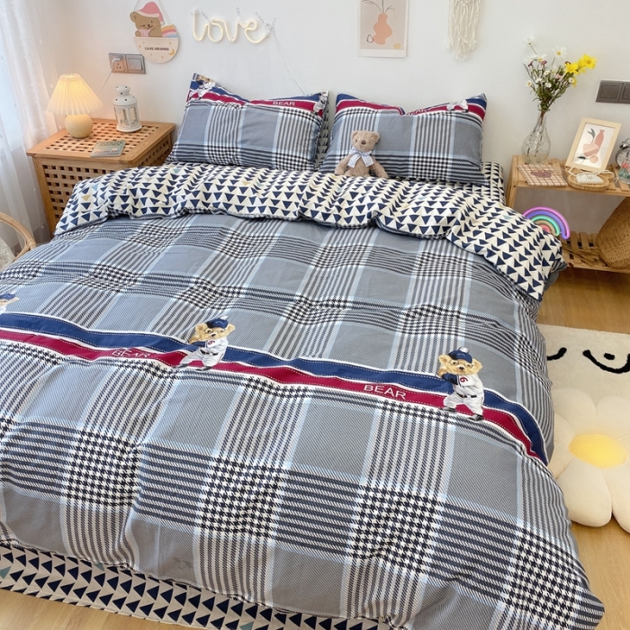 91家纺网 家纺一手货源 找家纺 2022年新款卡通系列全棉印花四件套实拍图直播爆款 棒球小熊