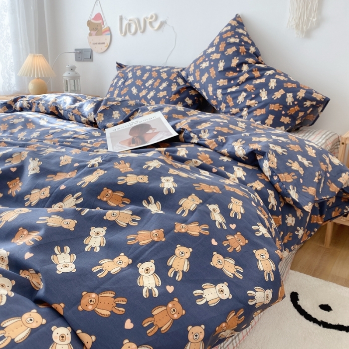 91家纺网 家纺一手货源 找家纺 2022年新款卡通系列全棉印花四件套实拍图直播爆款 布偶熊