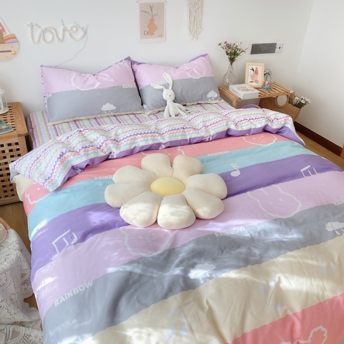 91家纺网 家纺一手货源 找家纺 2022年新款卡通系列全棉印花四件套实拍图直播爆款 彩虹熊