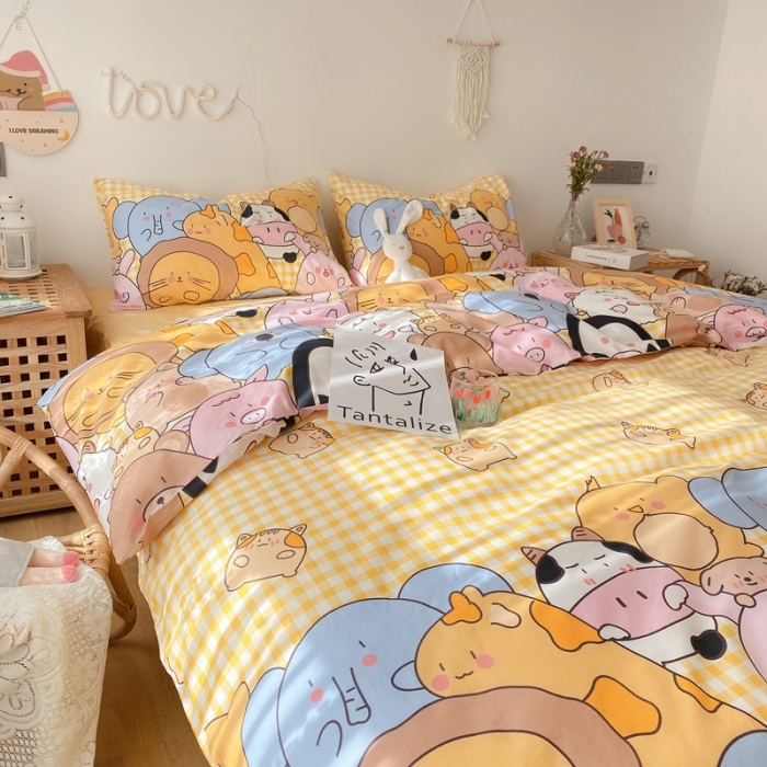 91家纺网 家纺一手货源 找家纺 2022年新款卡通系列全棉印花四件套实拍图直播爆款 欢乐牧场