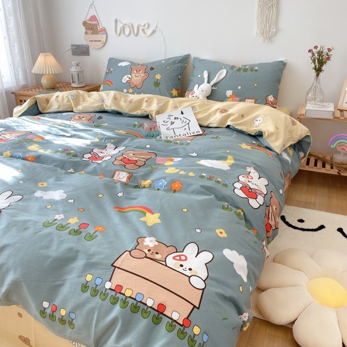 91家纺网 家纺一手货源 找家纺 2022年新款卡通系列全棉印花四件套实拍图直播爆款 快乐玩伴