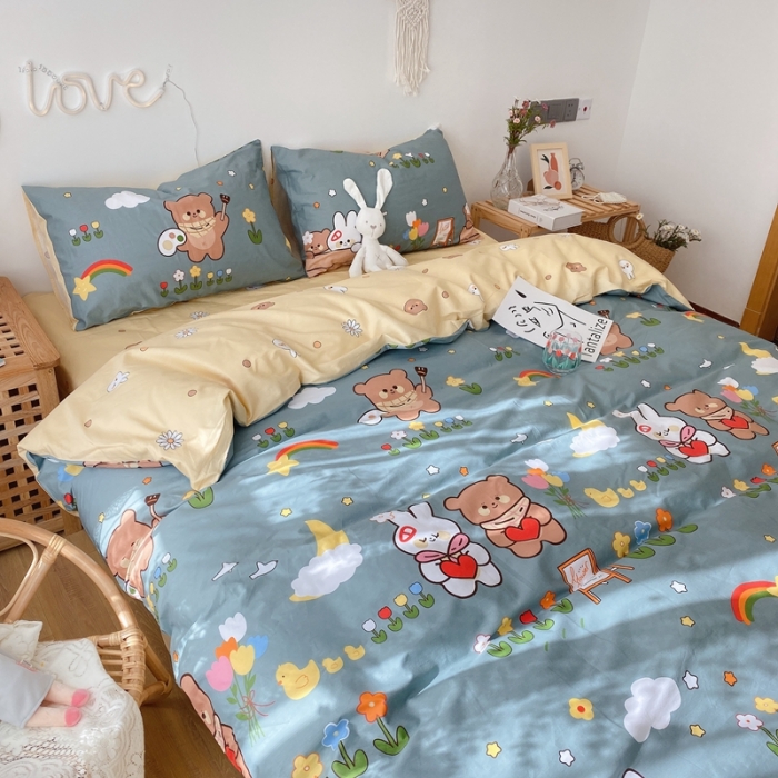 91家纺网 家纺一手货源 找家纺 2022年新款卡通系列全棉印花四件套实拍图直播爆款 快乐玩伴