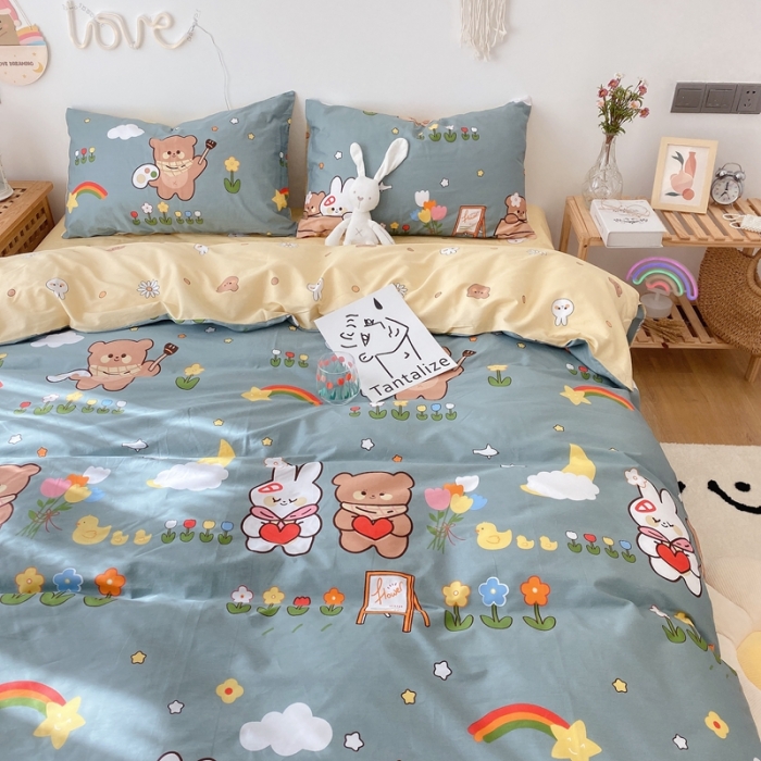 91家纺网 家纺一手货源 找家纺 2022年新款卡通系列全棉印花四件套实拍图直播爆款 快乐玩伴