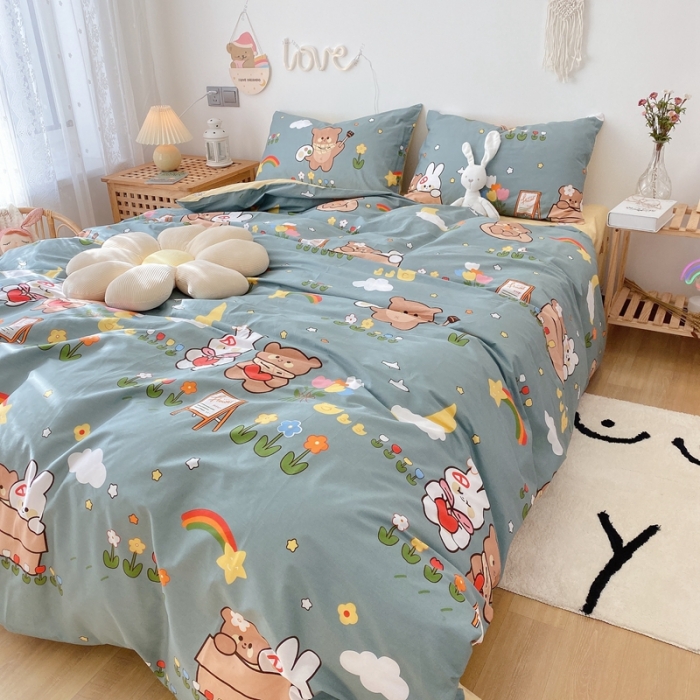 91家纺网 家纺一手货源 找家纺 2022年新款卡通系列全棉印花四件套实拍图直播爆款 快乐玩伴