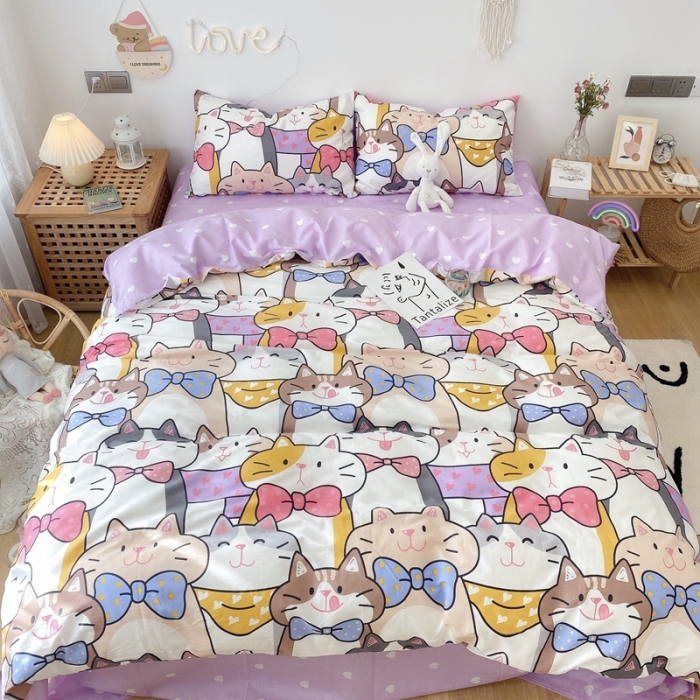 91家纺网 家纺一手货源 找家纺 2022年新款卡通系列全棉印花四件套实拍图直播爆款 喵喵聚会