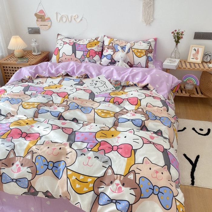 91家纺网 家纺一手货源 找家纺 2022年新款卡通系列全棉印花四件套实拍图直播爆款 喵喵聚会