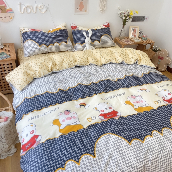 91家纺网 家纺一手货源 找家纺 2022年新款卡通系列全棉印花四件套实拍图直播爆款 熊珍珍