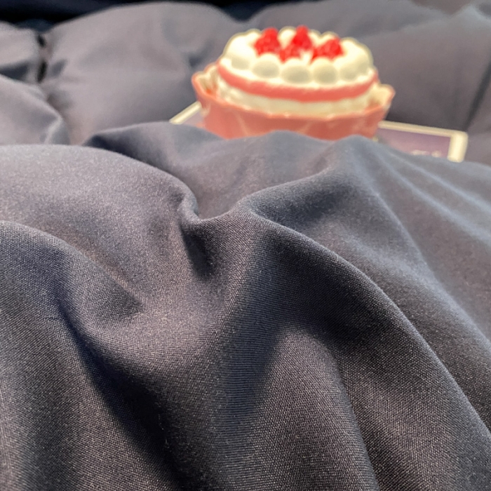 91家纺网 家纺一手货源 找家纺 贝拉梦 2021新款纯色混搭风四件套藏青+烟熏