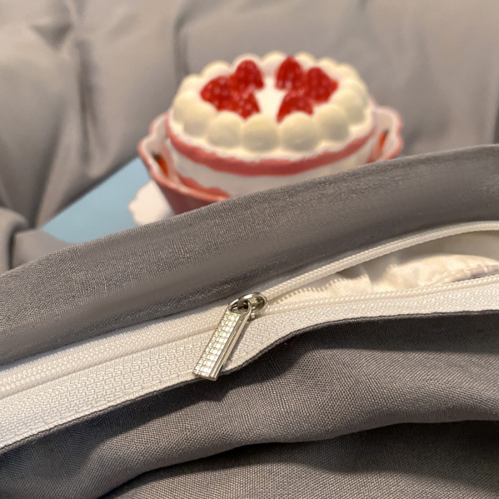 91家纺网 家纺一手货源 找家纺 贝拉梦 2021新款纯色混搭风四件套银灰+米驼