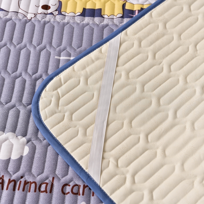 91家纺网 家纺一手货源 找家纺 床笠人家 2021新款全棉夹棉防水床护垫 绿野仙踪