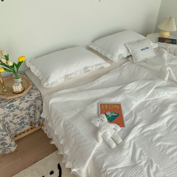 91家纺网 家纺一手货源 找家纺 六巷胡同 2022新款出口韩国款雪纺纱夏被 本白