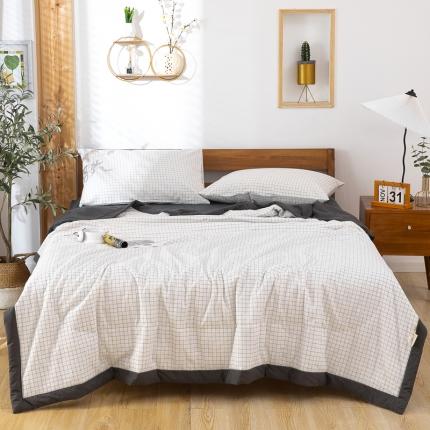 91家纺网 家纺一手货源 找家纺 天瑜家纺 2023新款全棉色织水洗棉夏被 白小格