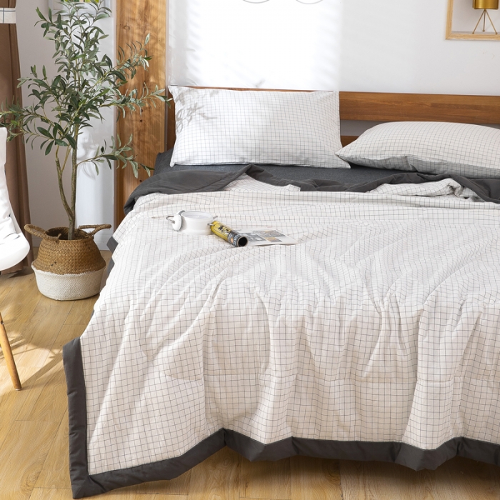 91家纺网 家纺一手货源 找家纺 天瑜家纺 2023新款全棉色织水洗棉夏被 白小格