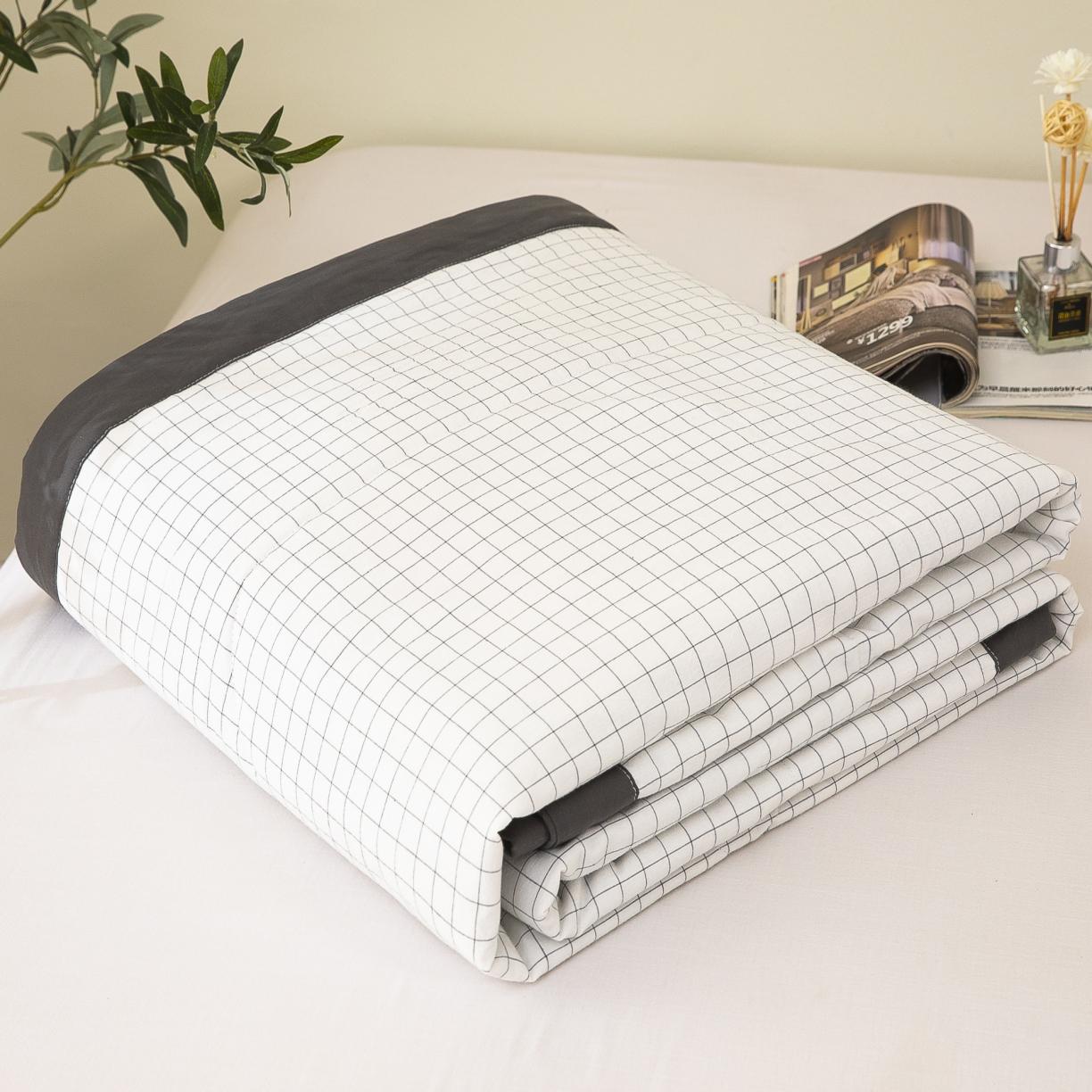 91家纺网 家纺一手货源 找家纺 天瑜家纺 2023新款全棉色织水洗棉夏被 白小格