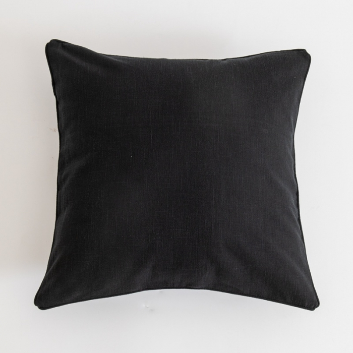 91家纺网 家纺一手货源 找家纺 美茉 2021新款纯色棉麻抱枕----嵌绳款 极夜黑
