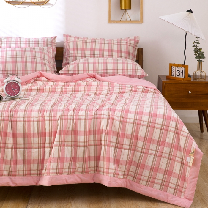 91家纺网 家纺一手货源 找家纺 天瑜家纺 2023新款全棉色织水洗棉夏被 粉彩格