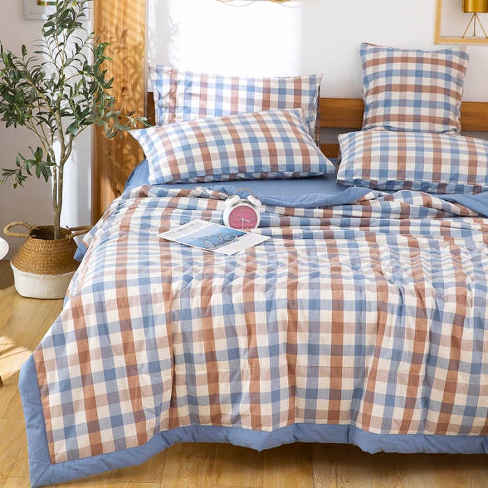 91家纺网 家纺一手货源 找家纺 天瑜家纺 2023新款全棉色织水洗棉夏被 蓝咖中格