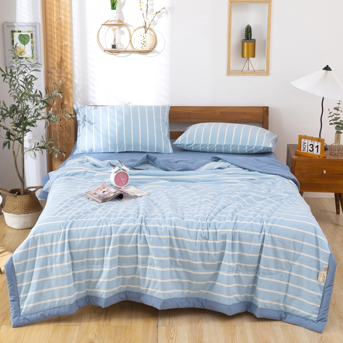 91家纺网 家纺一手货源 找家纺 天瑜家纺 2023新款全棉色织水洗棉夏被 蓝宽条
