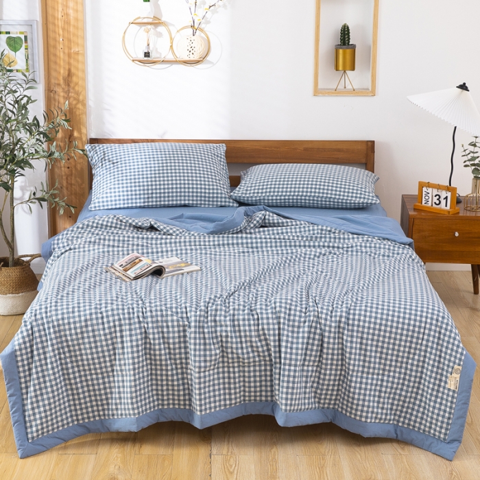 91家纺网 家纺一手货源 找家纺 天瑜家纺 2023新款全棉色织水洗棉夏被 蓝小格