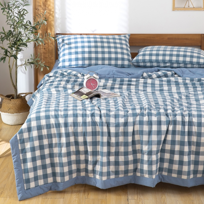 91家纺网 家纺一手货源 找家纺 天瑜家纺 2023新款全棉色织水洗棉夏被 蓝中格
