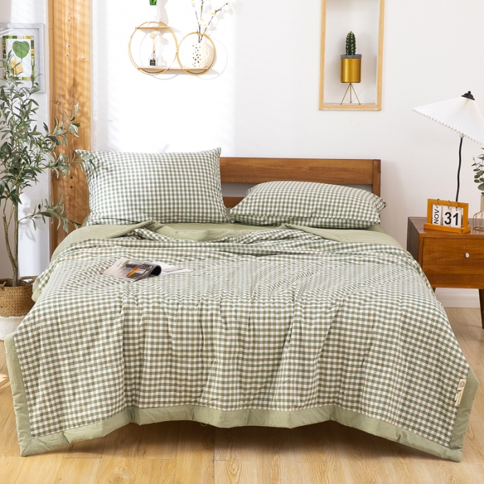 91家纺网 家纺一手货源 找家纺 天瑜家纺 2023新款全棉色织水洗棉夏被 绿小格