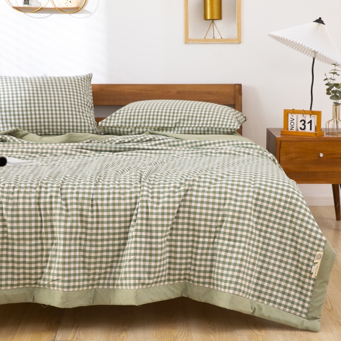 91家纺网 家纺一手货源 找家纺 天瑜家纺 2023新款全棉色织水洗棉夏被 绿小格