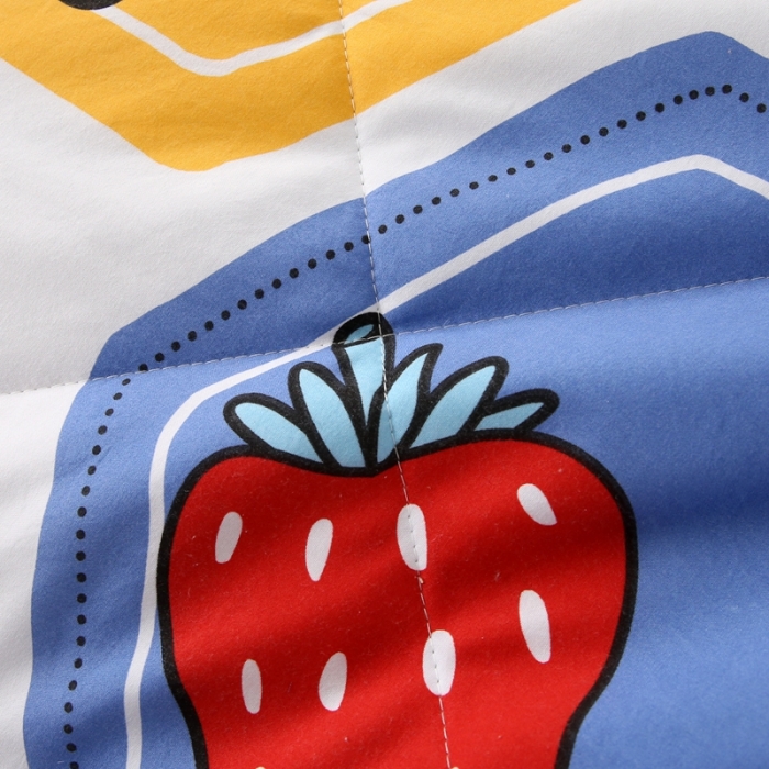 91家纺网 家纺一手货源 找家纺 畅销被业2024新款水洗棉夏被夏凉被 几何草莓