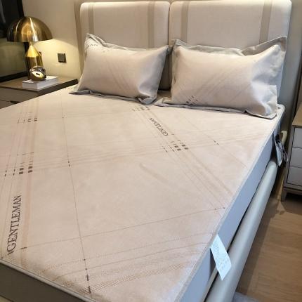 91家纺网 家纺一手货源 找家纺 馨蕊2021新款高端可水洗抗菌冰感凉席 英伦时光-咖