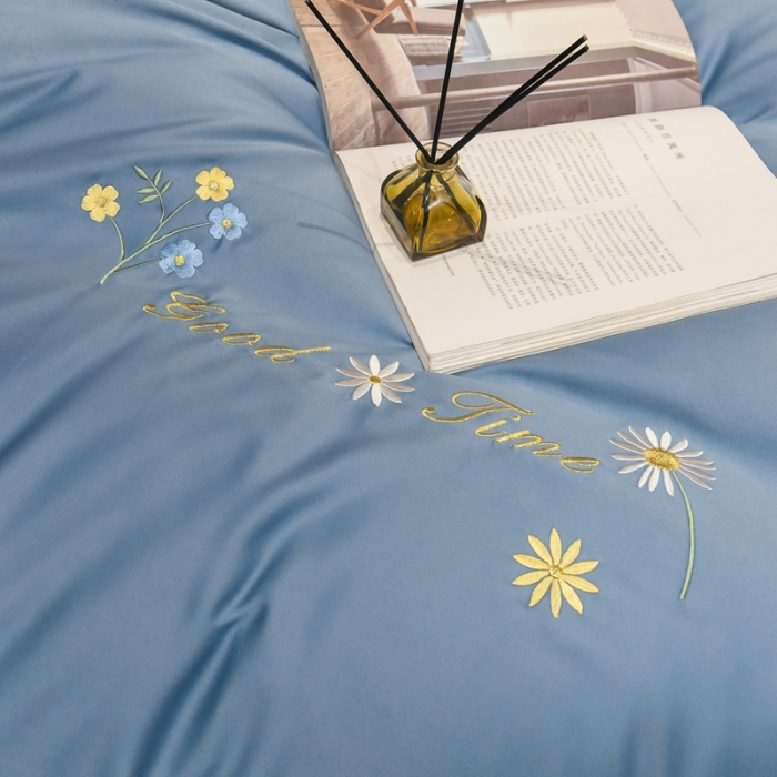 91家纺网 家纺一手货源 找家纺 金米诺 2022新款水洗真丝普通款四件套 宾利蓝