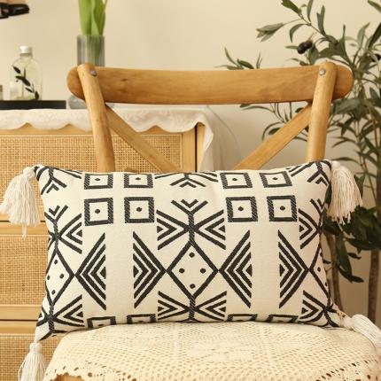 91家纺网 家纺一手货源 找家纺 恋佳2021新款北欧风流苏抱枕套 提花长枕-黑