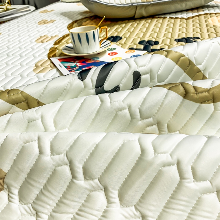 91家纺网 家纺一手货源 找家纺 慕尚2025新款乳胶凉席 爱心小熊