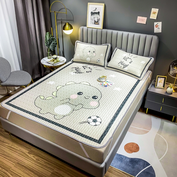 91家纺网 家纺一手货源 找家纺 慕尚2025新款乳胶凉席 恐龙踢球