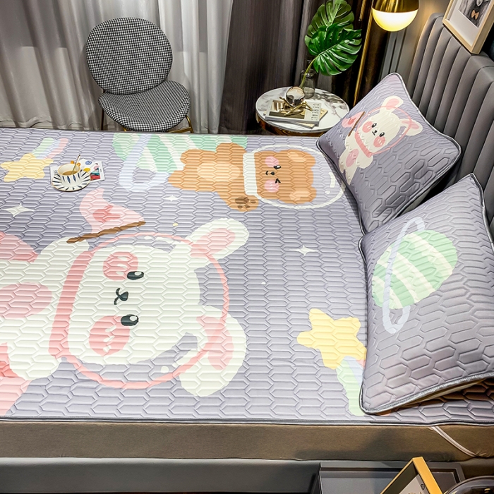 91家纺网 家纺一手货源 找家纺 慕尚2025新款乳胶凉席 太空兔熊