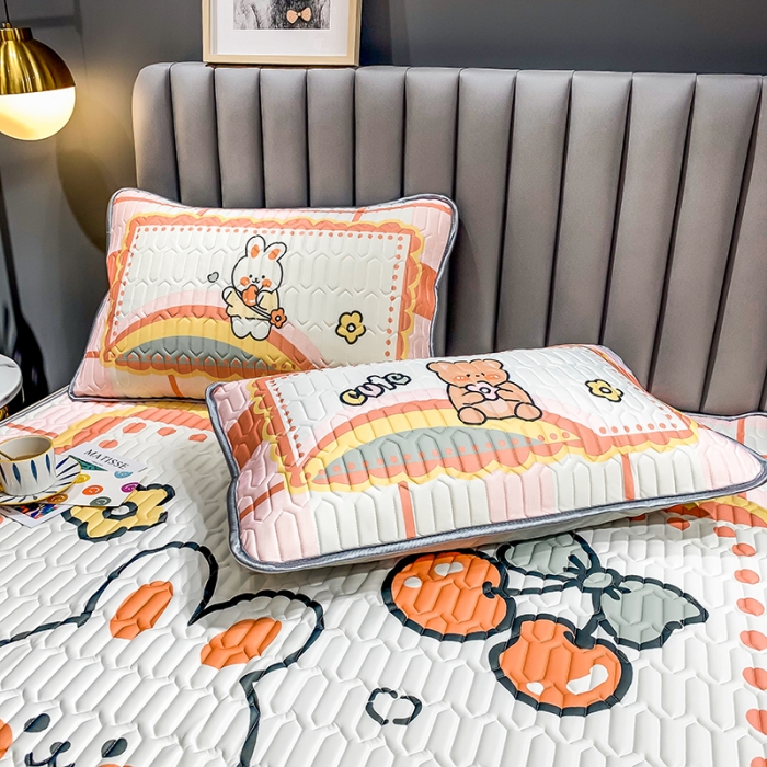 91家纺网 家纺一手货源 找家纺 慕尚2025新款乳胶凉席 樱桃熊兔