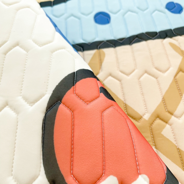 91家纺网 家纺一手货源 找家纺 慕尚2025实拍图大版乳胶席 冰淇淋彩