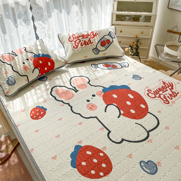 91家纺网 家纺一手货源 找家纺 慕尚2025实拍图大版乳胶席 草莓小兔