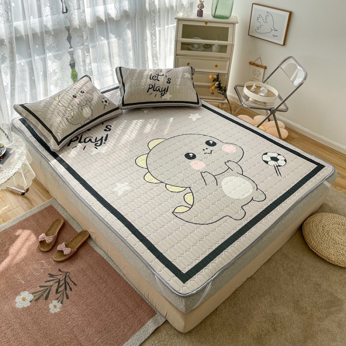 91家纺网 家纺一手货源 找家纺 慕尚2025实拍图大版乳胶席 恐龙踢球