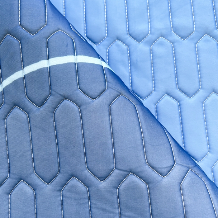 91家纺网 家纺一手货源 找家纺 慕尚2025实拍图大版乳胶席 快乐鲸鱼