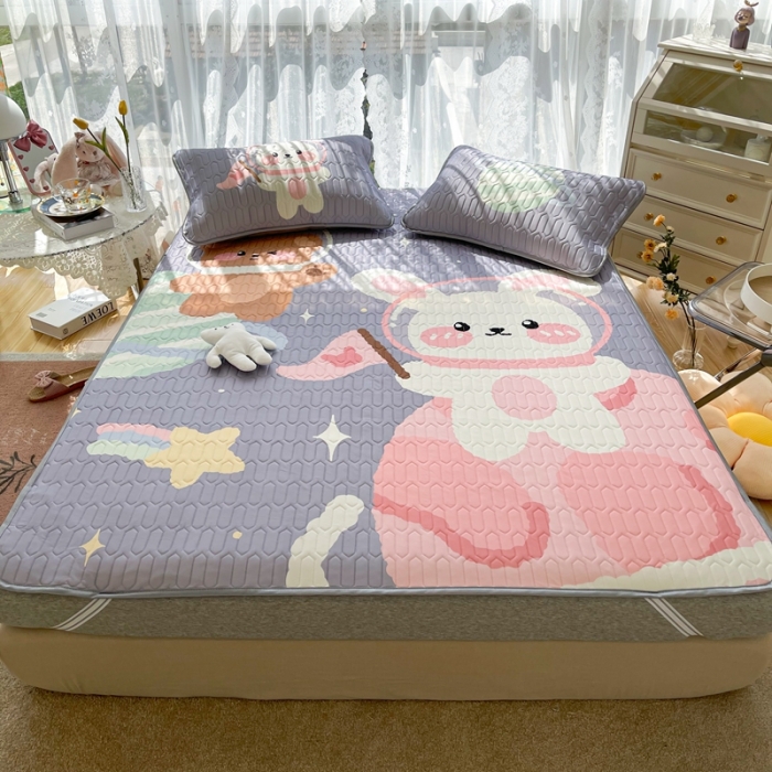 91家纺网 家纺一手货源 找家纺 慕尚2025实拍图大版乳胶席 太空兔熊