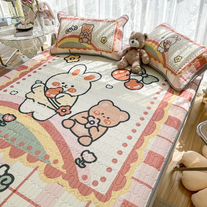 91家纺网 家纺一手货源 找家纺 慕尚2025实拍图大版乳胶席 樱桃熊兔